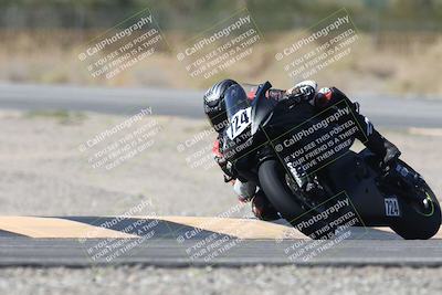 media/Oct-04-2025-CVMA (Sat) [[408bcdd6e4]]/Race 7- Formula 40 MW and LW/